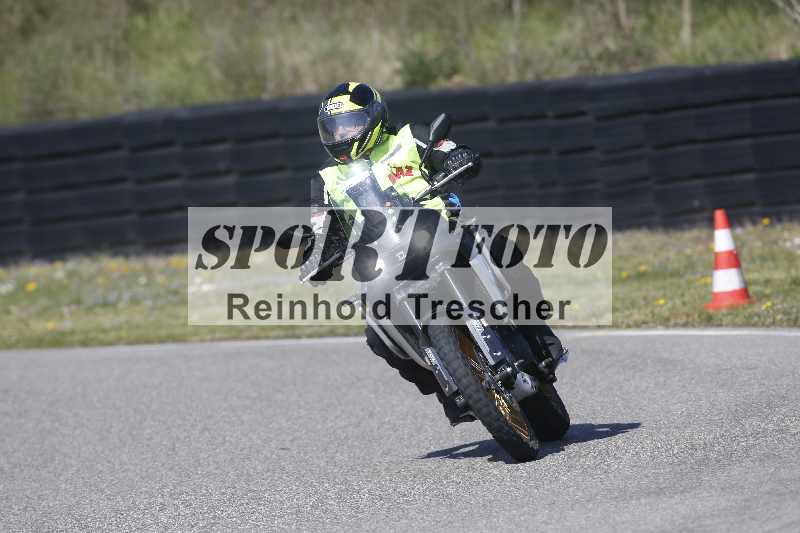 /01 02.04.2026 MAZ ADR/Gruppe gelb Gruppe gruen/Instruktoren